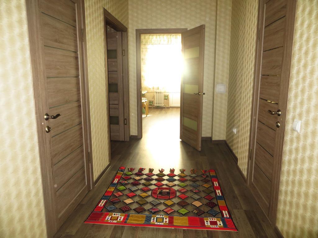 Maximus Apartament Bishkek Ngoại thất bức ảnh